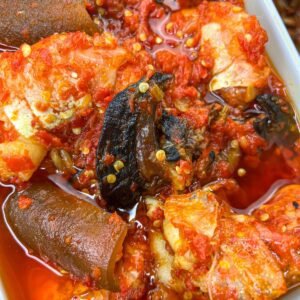 Snail, Ponmo and prawns sauce