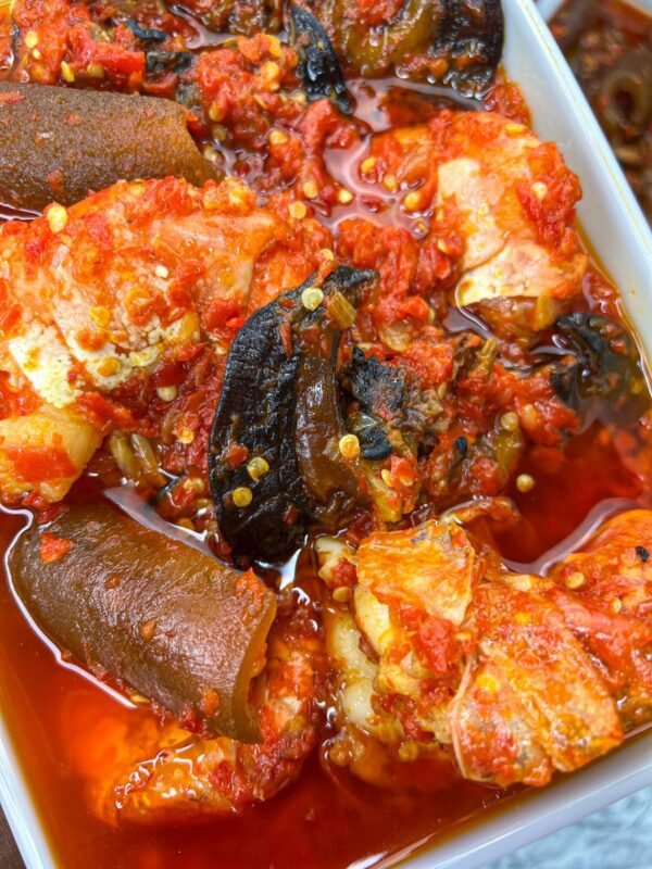 Snail, Ponmo and prawns sauce